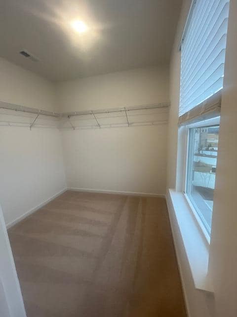 Building Photo - 5030 Highwood Dr