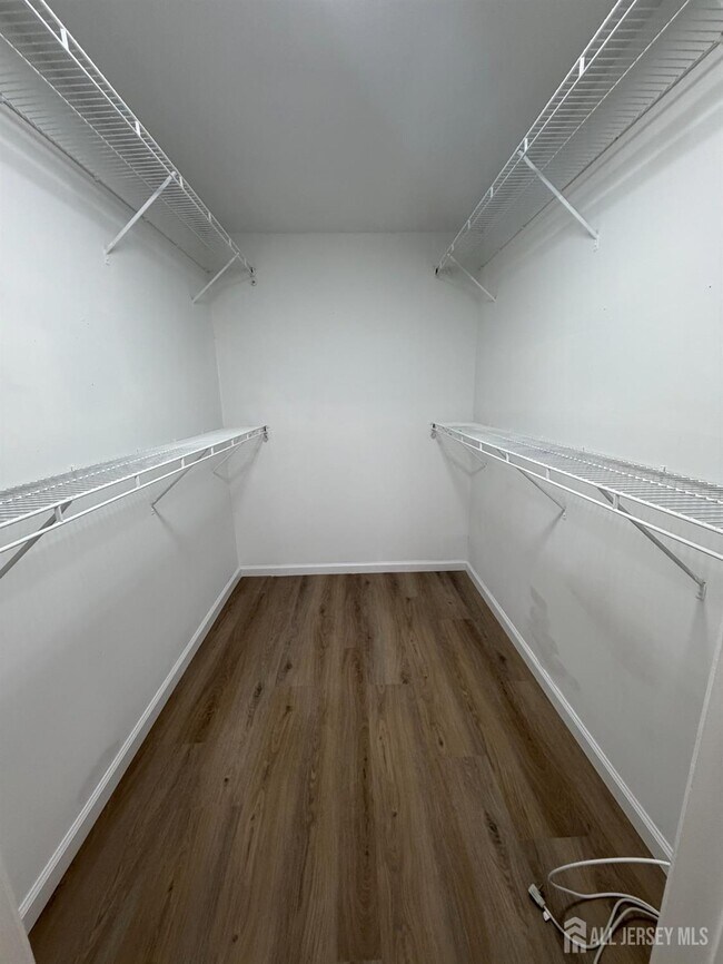 Building Photo - 32 Columbus Dr