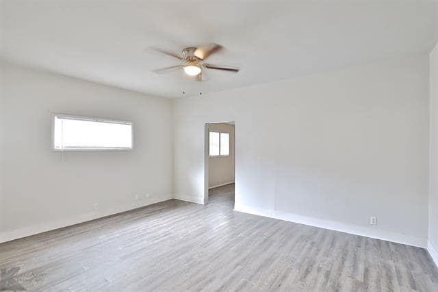 Building Photo - 866 Beech St