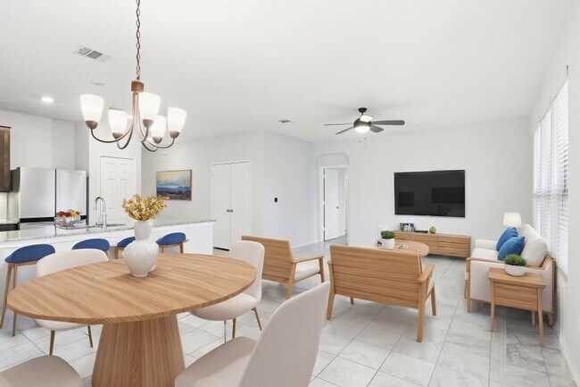 Building Photo - 8005 Crystalbrook W