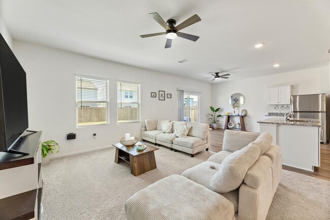 Building Photo - 220 Dirty Harry Dr