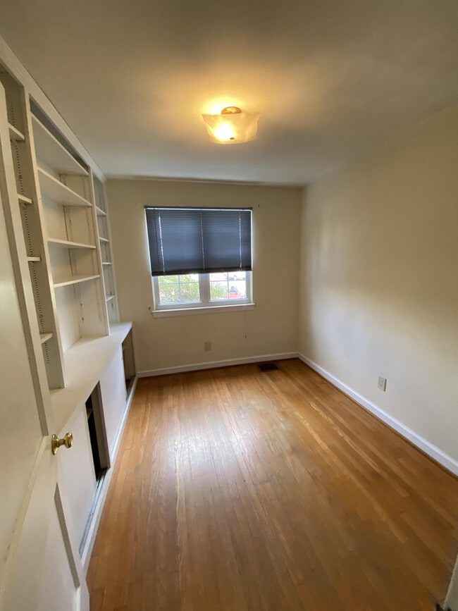 Building Photo - 1111 Fairview Ave