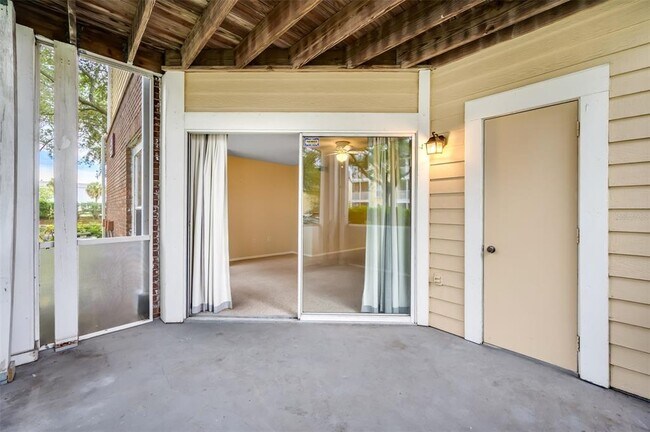 Building Photo - 4115 Chatham Oak Ct