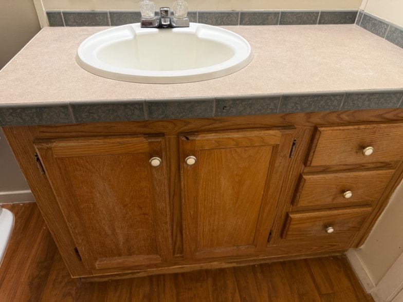 Building Photo - 236 Rosemont