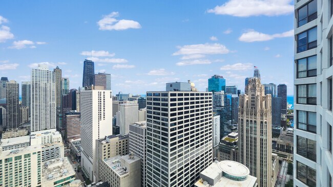 Building Photo - 405 N Wabash Ave