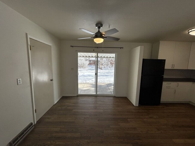 Building Photo - Lovely Updated Loveland Home with Fireplace and Fenced Yard