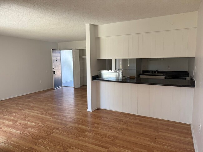 Building Photo - 5317-K103 Curry Ford Road, Orlando 2bed/1bath