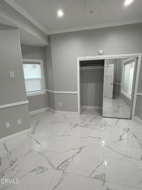 Building Photo - 916 Sandpiper Ct