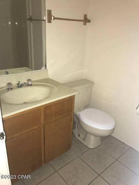 Building Photo - 230 Collinfurst Square