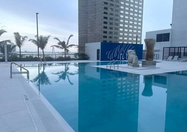 Building Photo - 335 S Biscayne Blvd