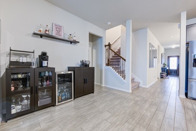 Building Photo - 3327 Etring Ln