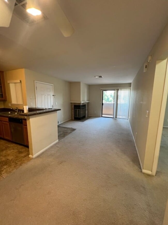 Building Photo - 3715 Tallyho Dr