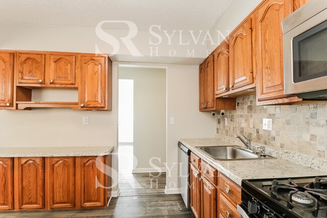 Building Photo - The Lifestyle You Deserve.