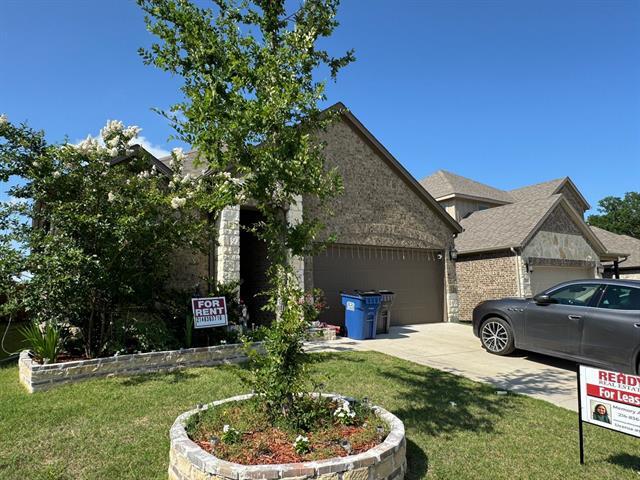 Building Photo - 2209 Derringer Dr