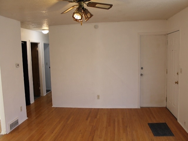 Building Photo - 240 S Fair Ave