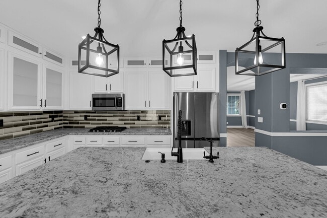 Building Photo - 4319 N Thunder Twice St