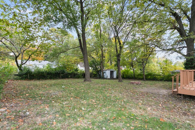 Building Photo - 5119 Woodson Rd