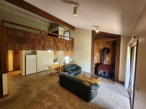 Building Photo - Pinon Condo