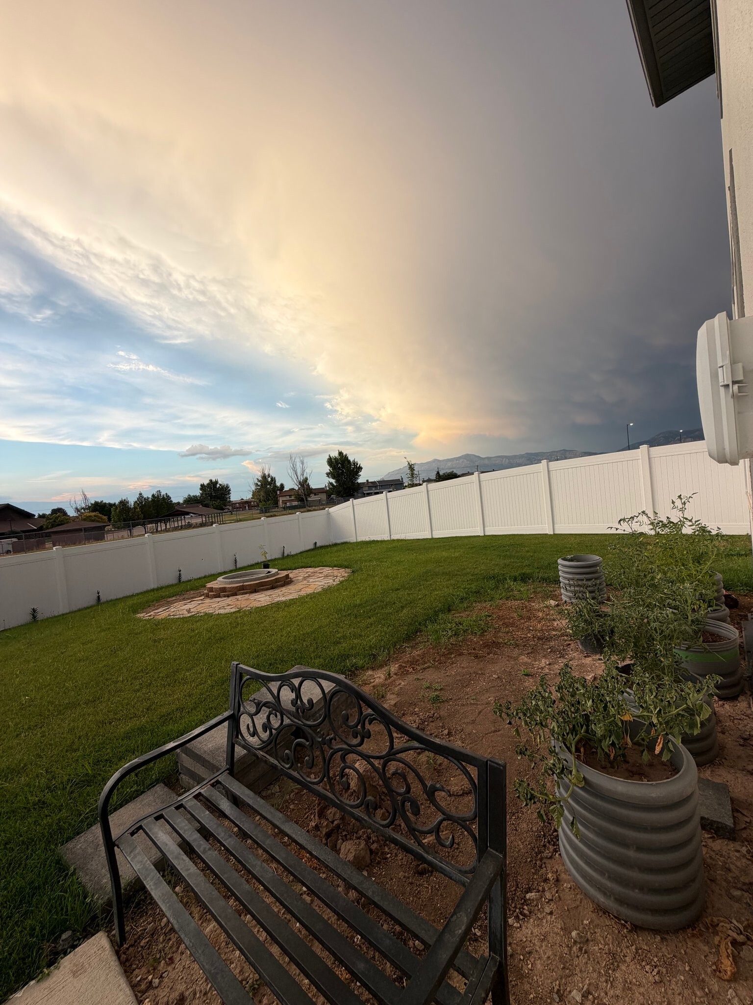Building Photo - 3608 4835