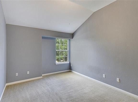 Building Photo - 8003 Magic Mountain Cove