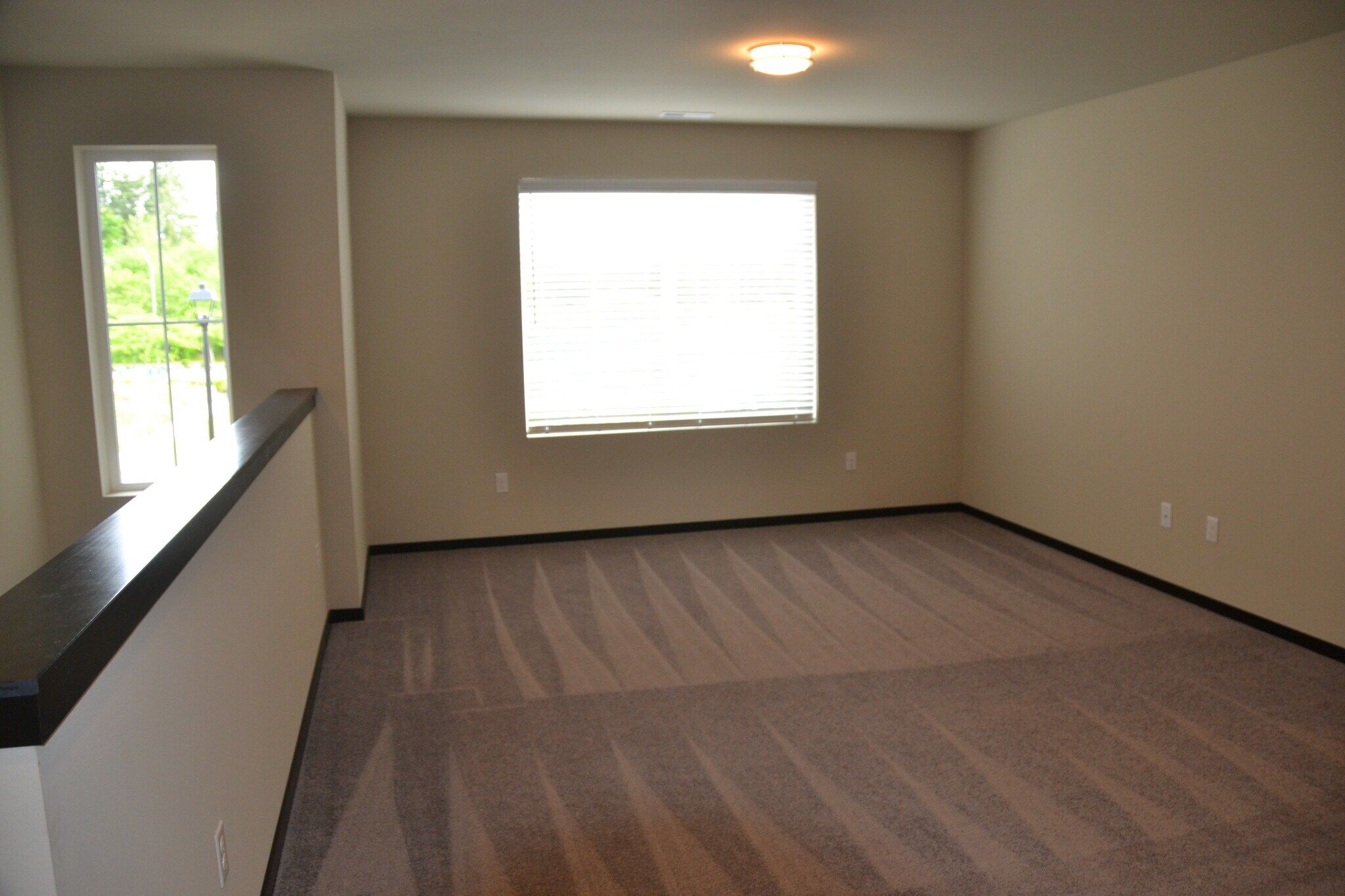 Building Photo - 3372 Inverness St