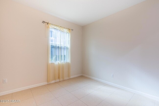 Building Photo - 261 Island Breeze Ave