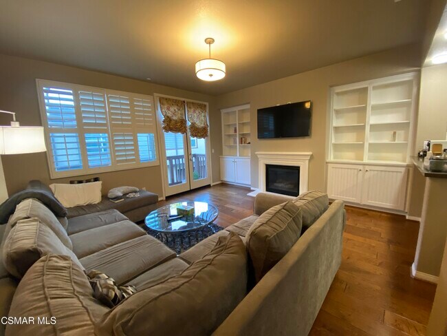 Building Photo - 730 Tennis Club Ln