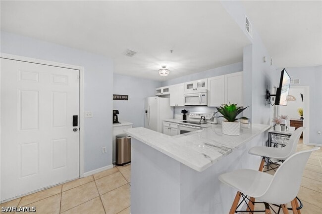 Building Photo - 15393 Bellamar Cir
