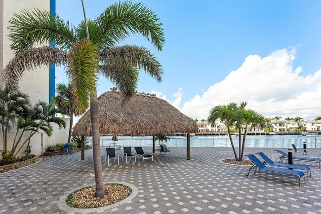 Building Photo - 1600 S Ocean Dr