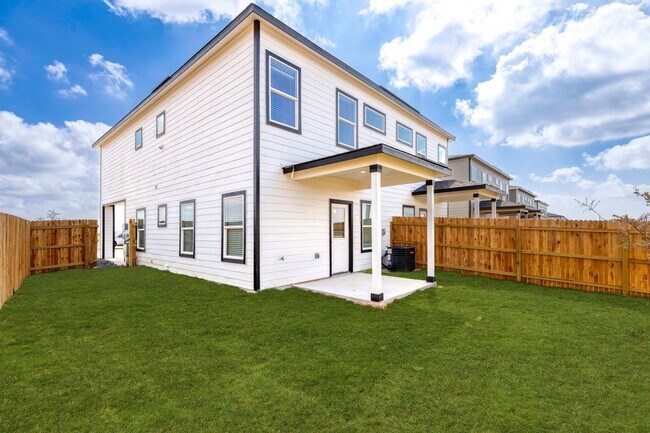 Building Photo - Brand New 3/2.5 Minutes to Randolph AFB