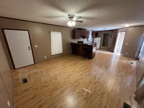 Building Photo - 5510 Lavey Ln