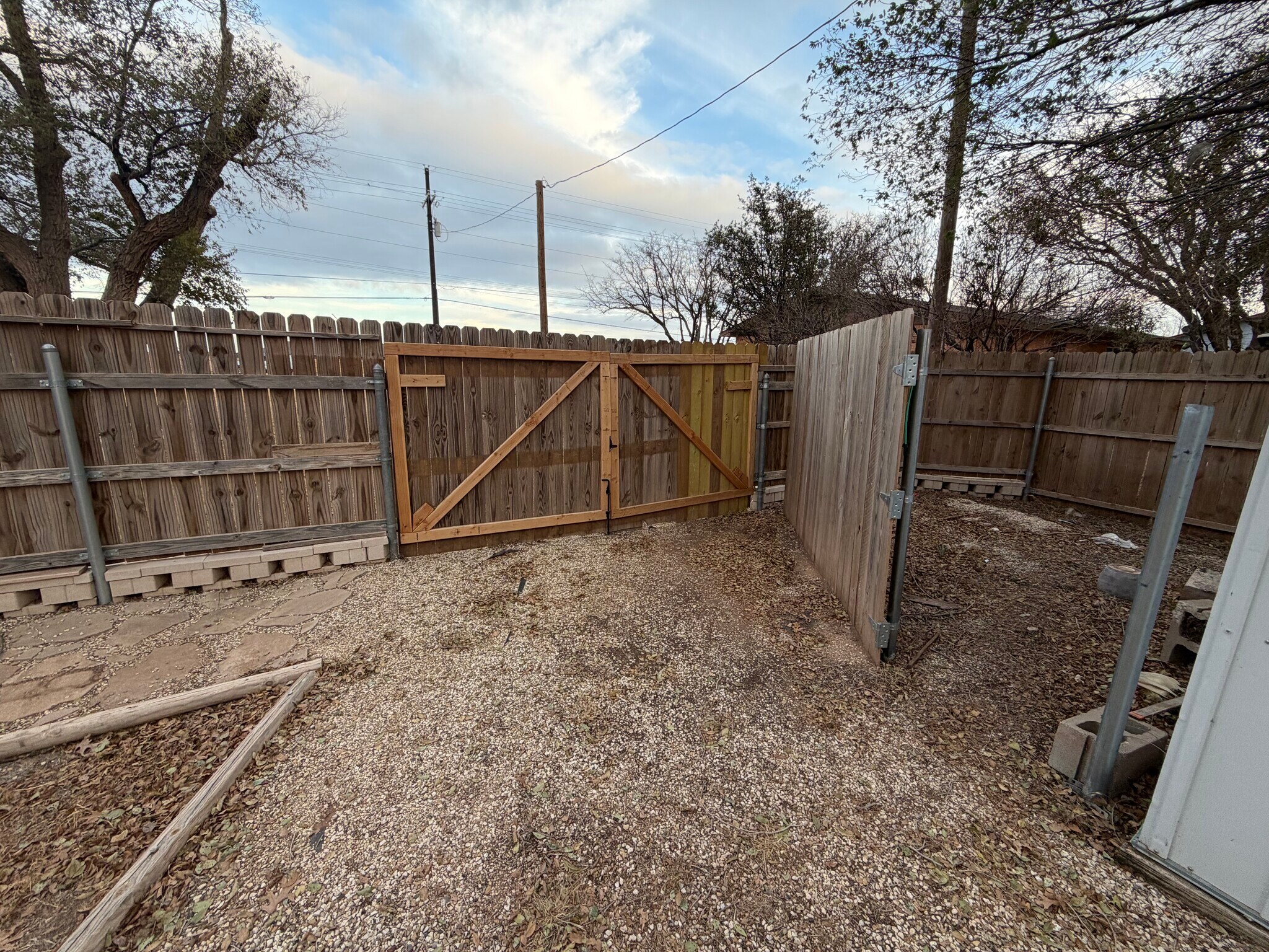 Building Photo - 3408 Upland Ave