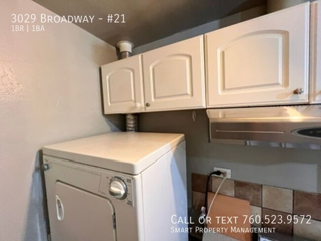 Building Photo - Charming 1-Bedroom, 1-Bath Unit for Rent –...