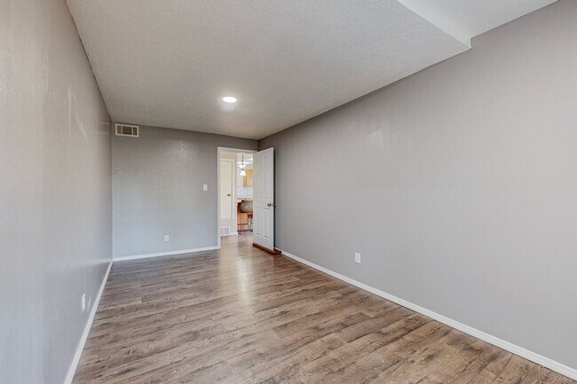 Building Photo - North Valley Casita 2 Bedroom 1 Bath