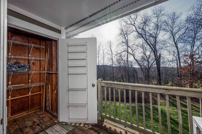 Building Photo - 53 Brushy Plain Rd