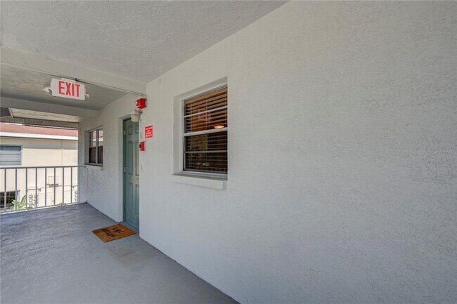 Building Photo - 3717 46th Ave S