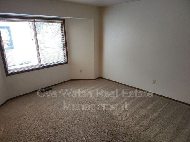 Building Photo - 167 Michael Ct