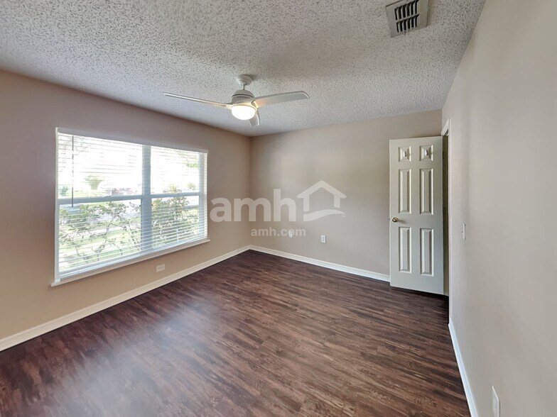Building Photo - 19206 Wood Sage Dr