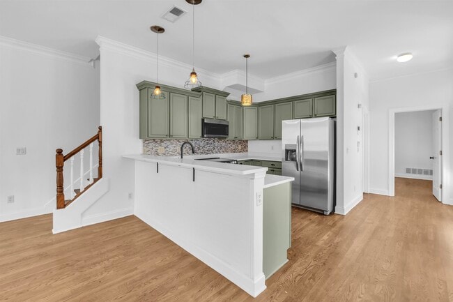 Building Photo - 176 Harbor Village Dr