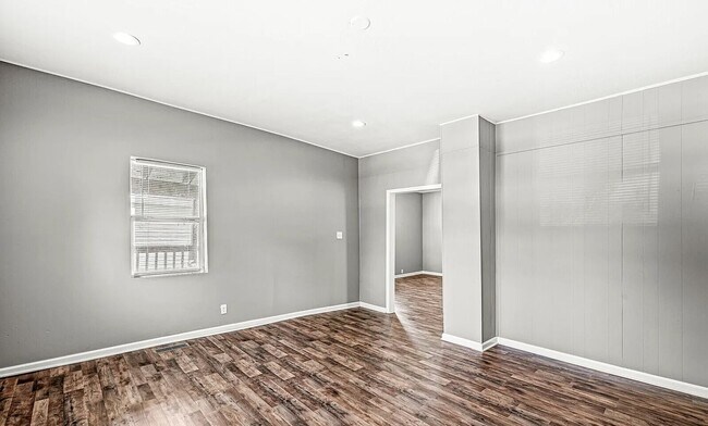 Building Photo - 841 Birch Ave