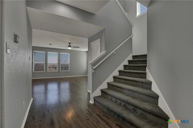 Building Photo - 4213 Gale Meadows