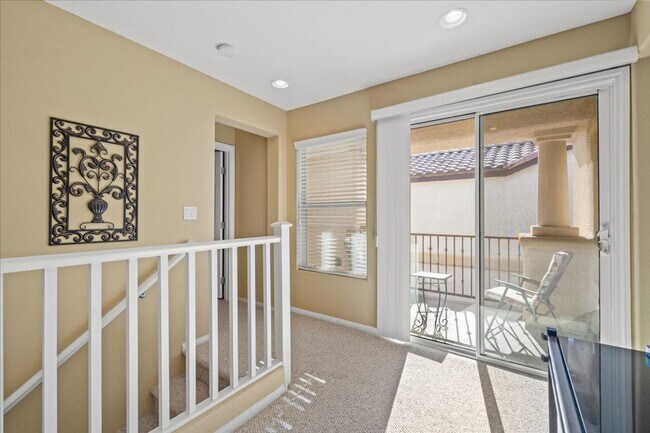 Building Photo - Beautiful Tuscan Inspired 3 Bedroom Home in Centennial Hills