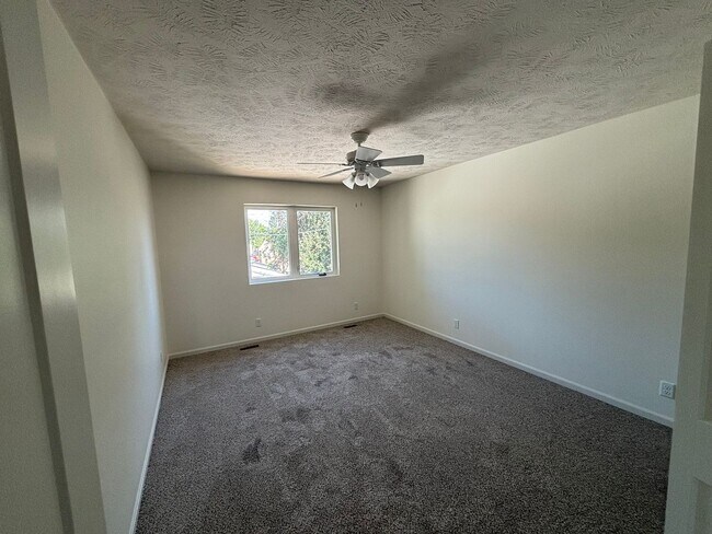 Building Photo - Available now! Brand New 3 Bedroom 2 Bath ...