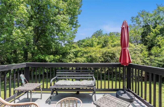 Building Photo - 2958 Holcomb Ct