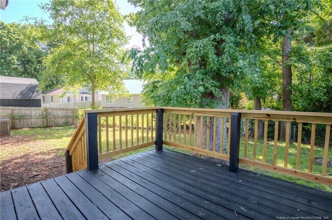 Building Photo - 508 Stone Way Ct