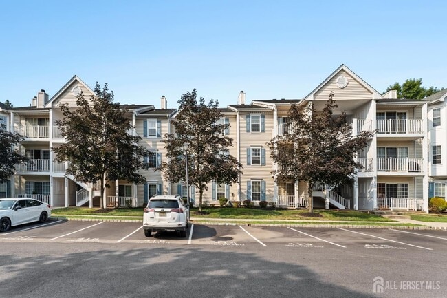 Building Photo - 152 Darwin Ln