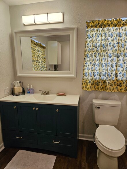 Building Photo - 120 Chesney Blvd