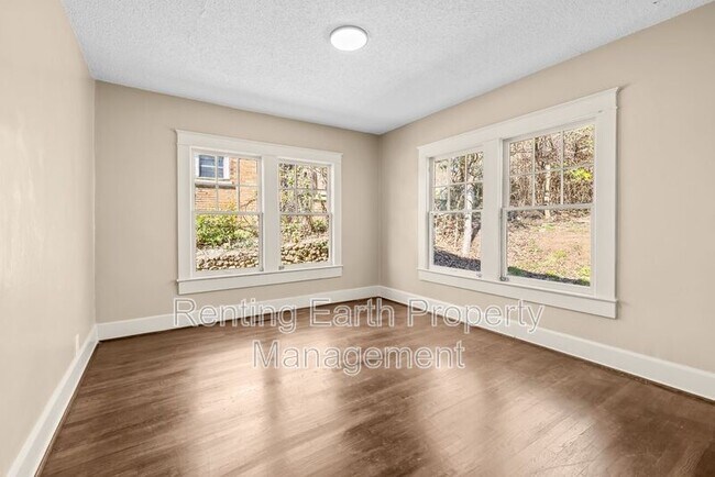 Building Photo - 1420 47th St Ensley