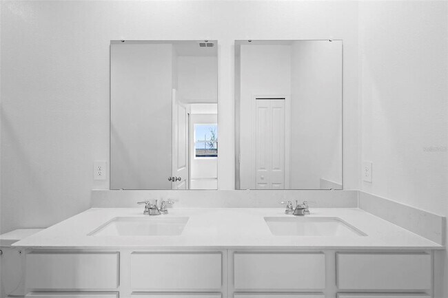 Building Photo - 2234 Rock Dr