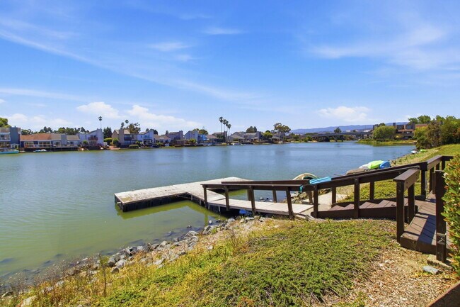 Building Photo - 101 Shorebird Cir